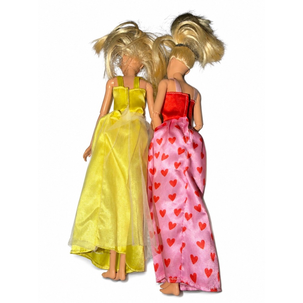 Two Mattel Barbie 2013 Blonde Blue Eyes Made To Move Articulated Dolls Dressed - Picture 3 of 8